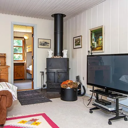 Holiday home 6 Person In Hojslev-by Traum